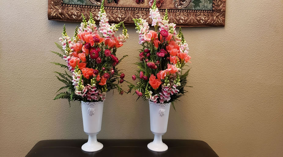 Orange Godetia Lavender White Snap Dragons Red Strawflower Feverfew Double White